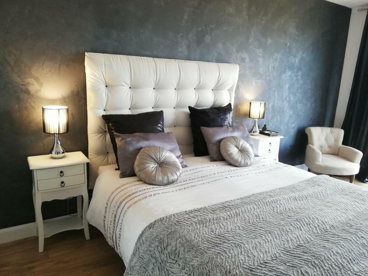 Chambres D'Hotes Luxe Et Serenite Theize Exterior foto